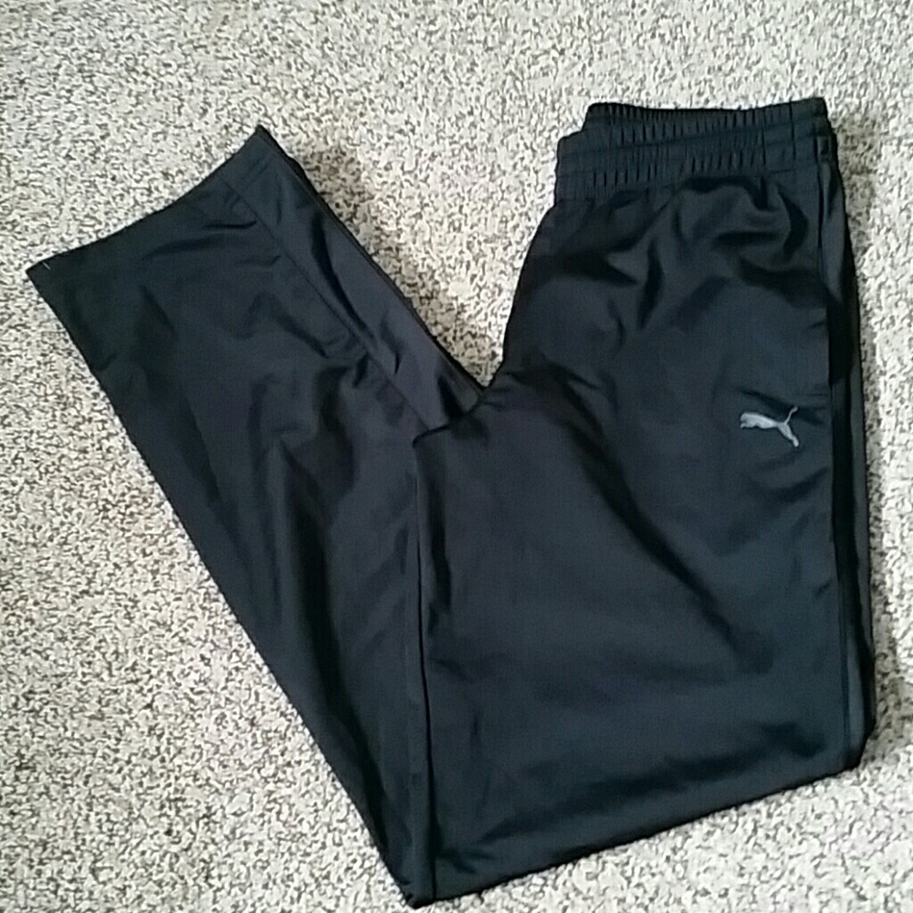 PUMA JOGGERS